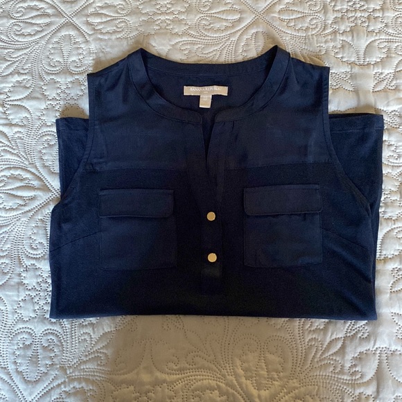 Top - Picture 3 of 4